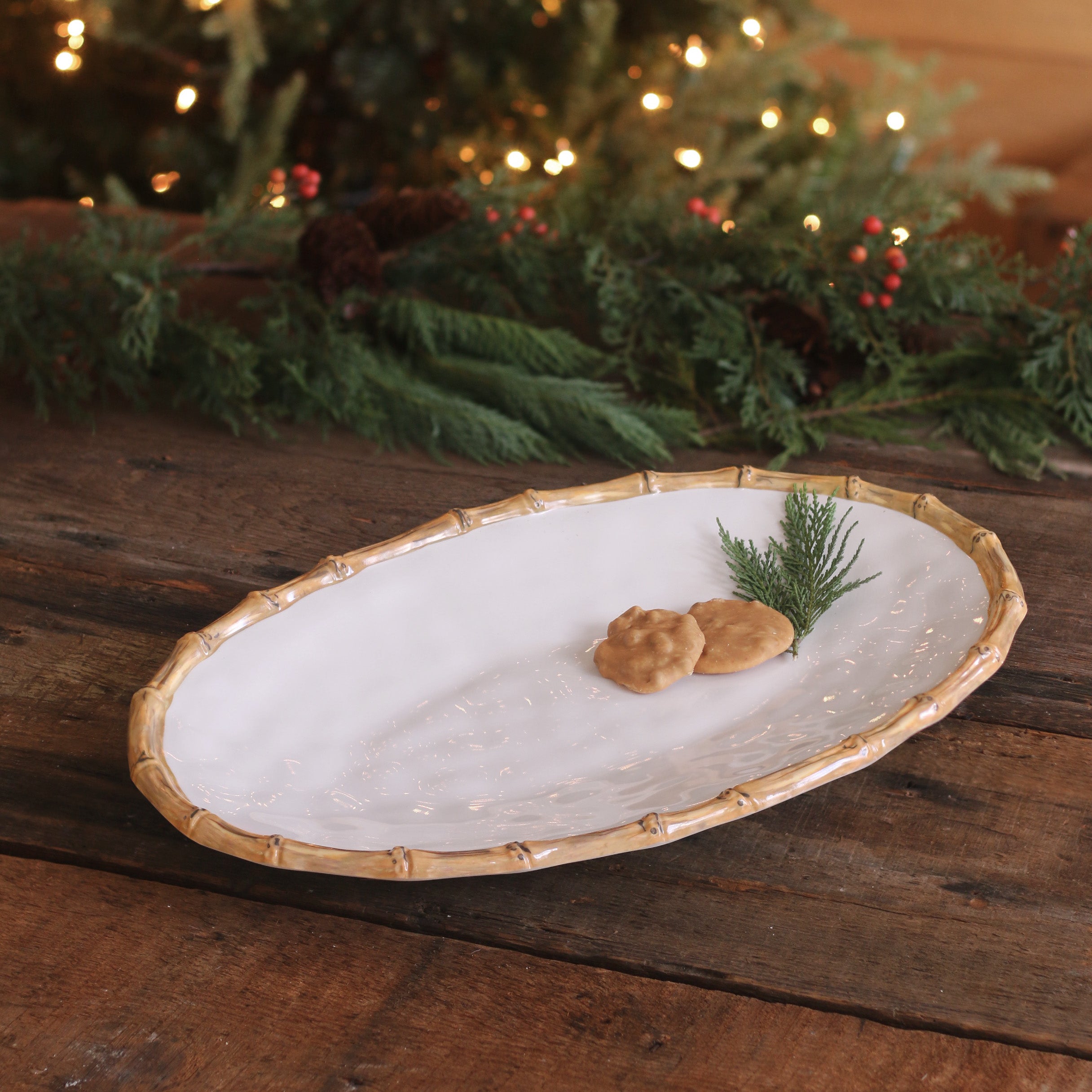 VIDA Bamboo Large Oval Platter (White and Natural)