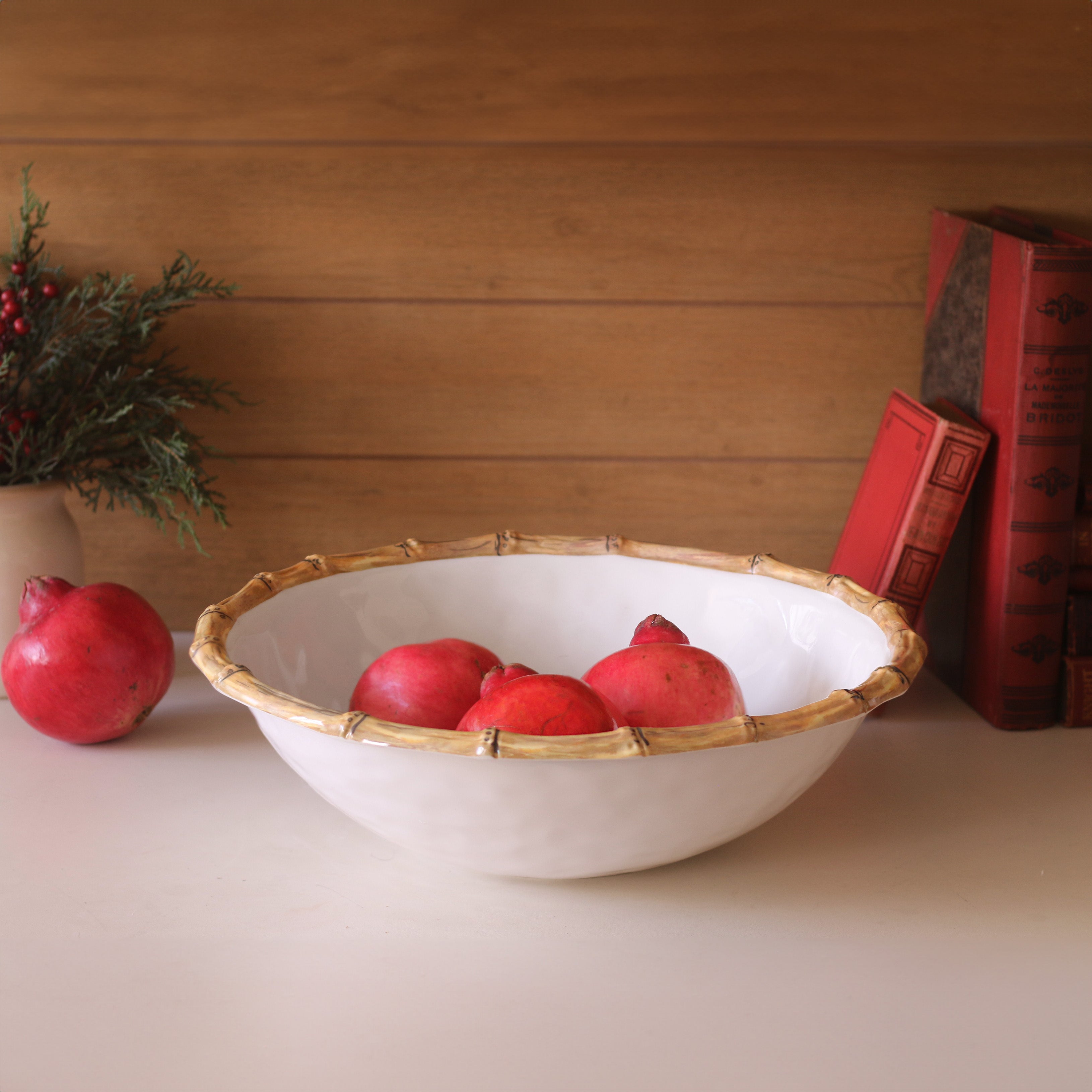 beatriz-ball-vida-bamboo-large-salad-bowl-white-and-natural