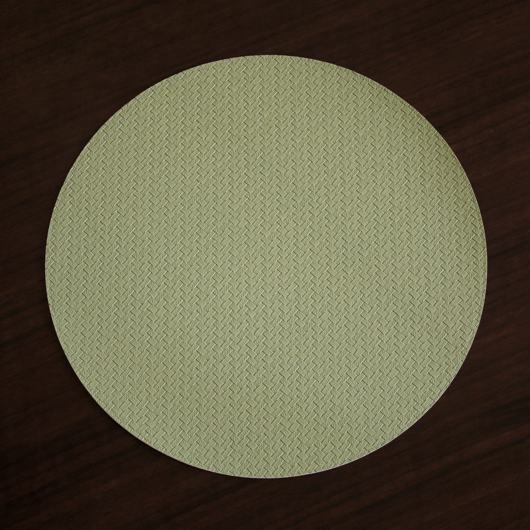 beatriz-ball-vida-snakeskin-reversible-15-round-placemats-set-of-4-pale-green-and-taupe