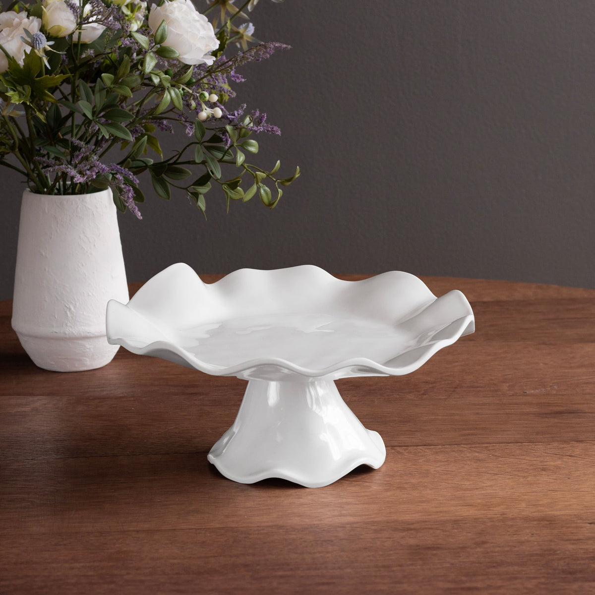 beatriz-ball-vida-havana-small-pedestal-cake-plate-white