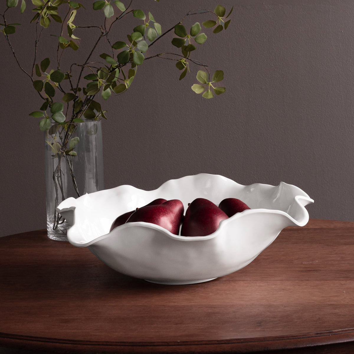 beatriz-ball-vida-havana-extra-large-round-centerpiece-white