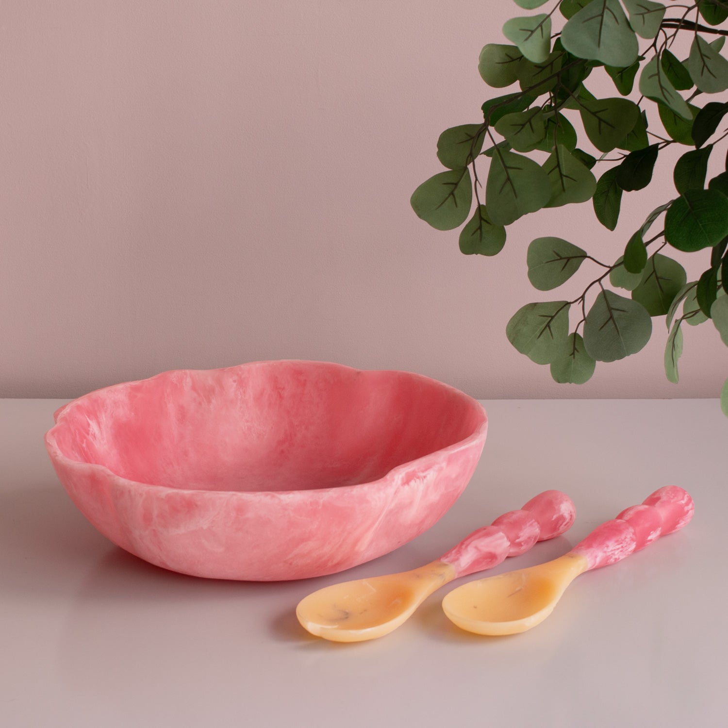 resin-sorbet-salad-servers-raspberry