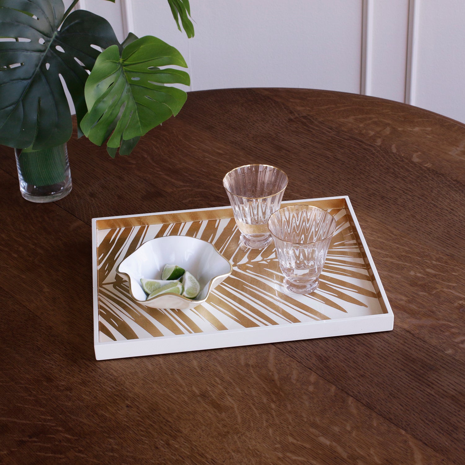 INDOCHINE Small Lacquered Palm Tray White and Gold
