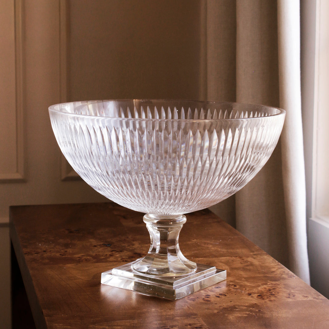 glass-eclat-centerpiece-clear