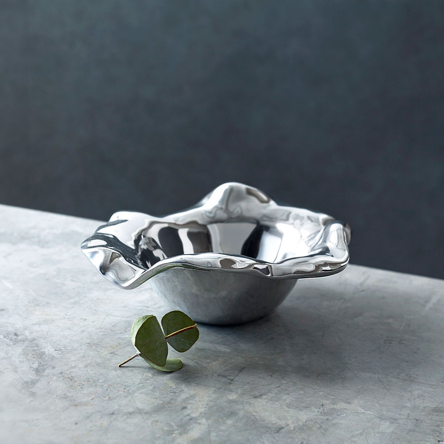beatriz-ball-vento-lola-small-round-bowl