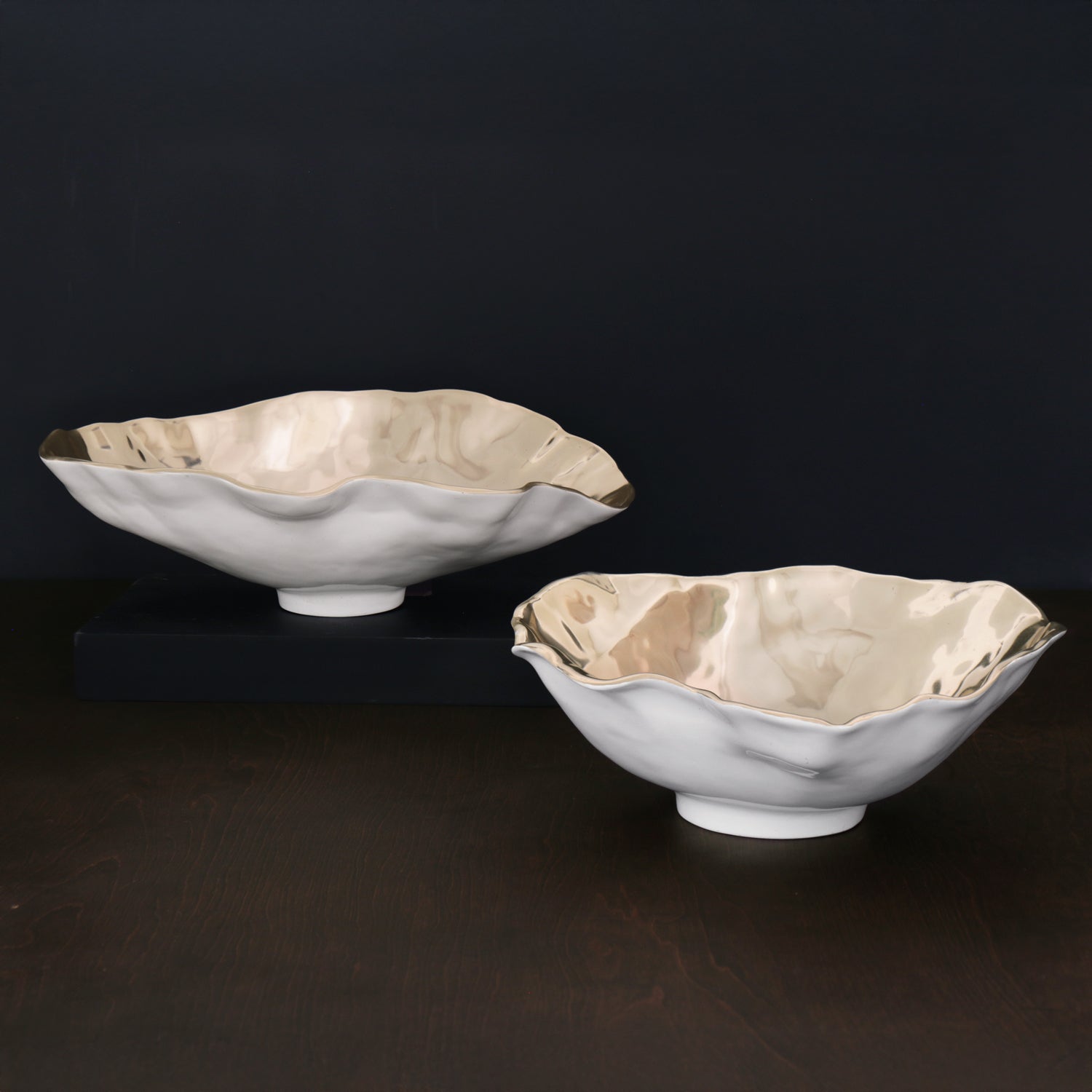 THANNI Maia Large Bowl (White and Gold)