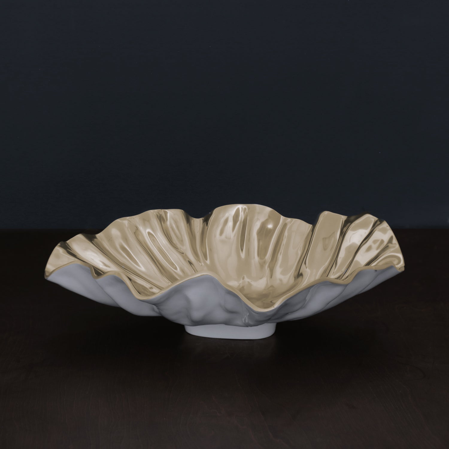 THANNI Bloom Large Bowl White and Gold