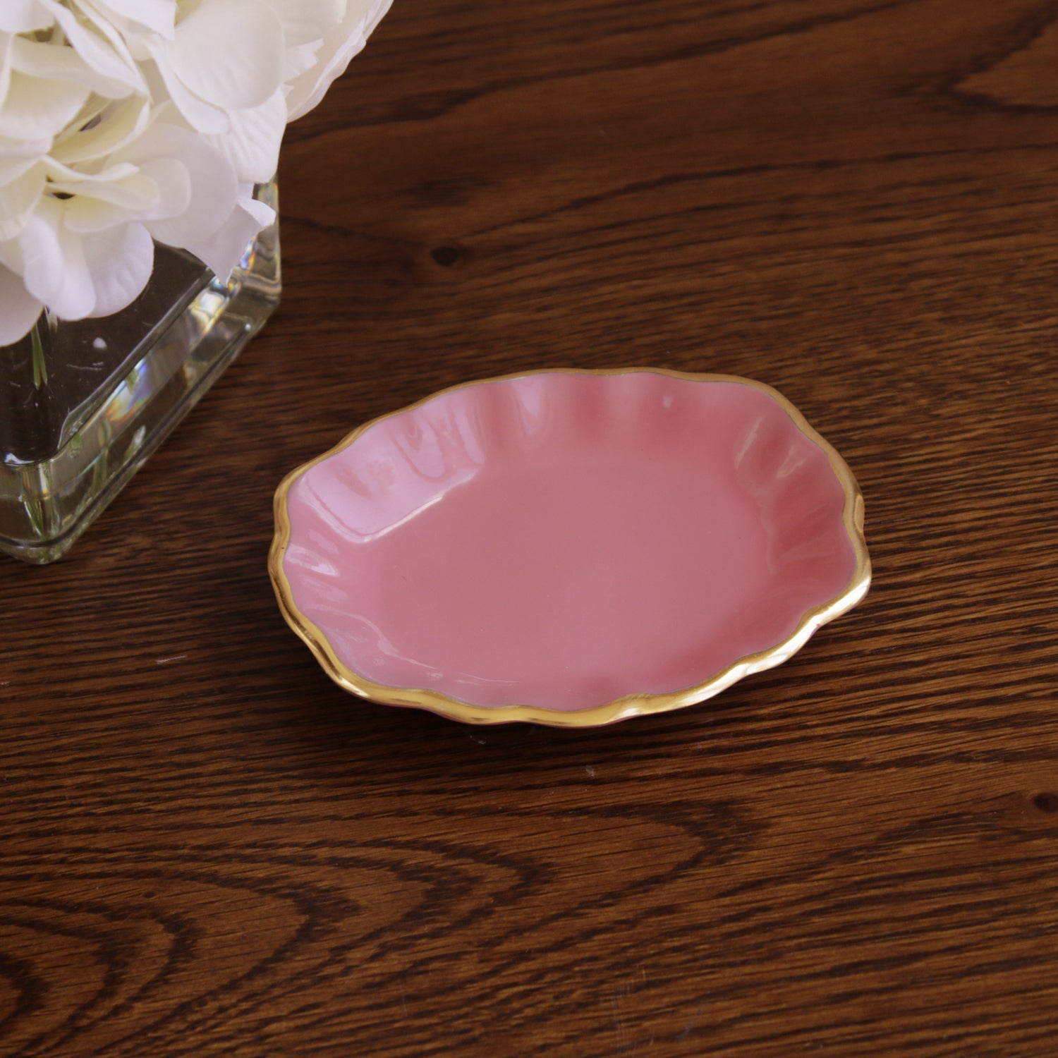 beatriz-ball-encanto-ring-holder-pink