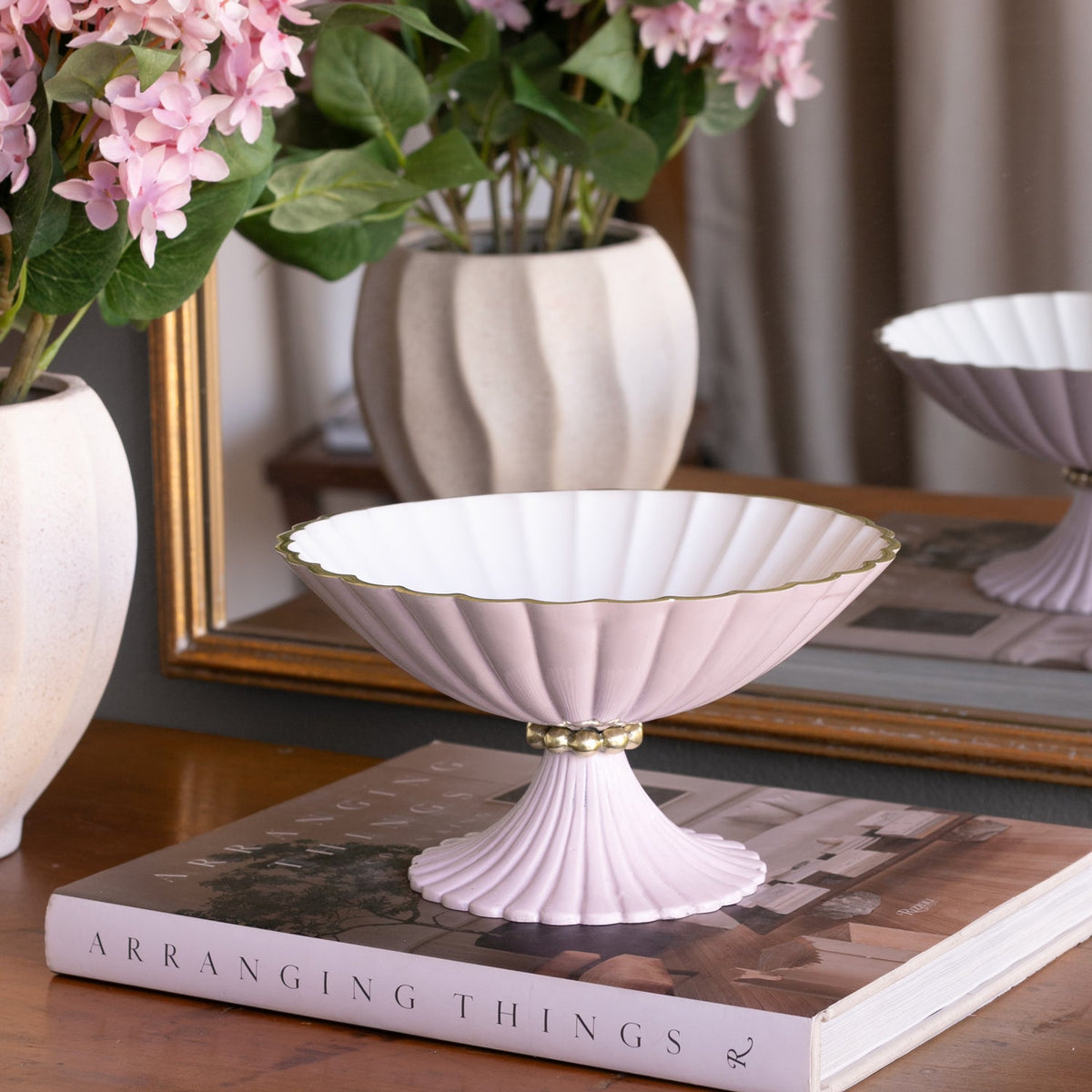 beatriz-ball-encanto-vienna-small-pedestal-camellia-and-white