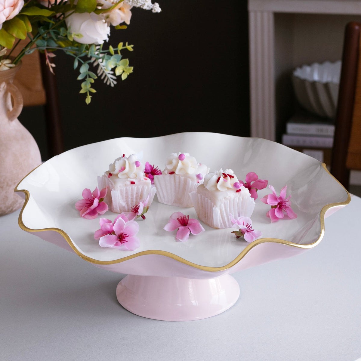 beatriz-ball-encanto-carola-pedestal-cake-plate-camellia-and-white