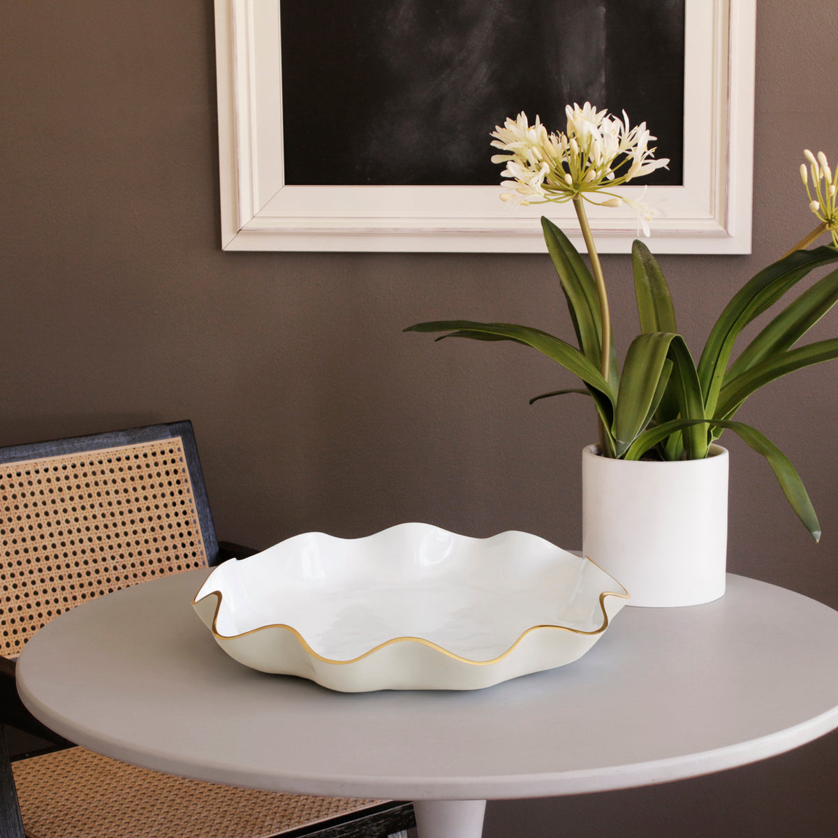 beatriz-ball-encanto-carola-large-round-platter-cream-and-white