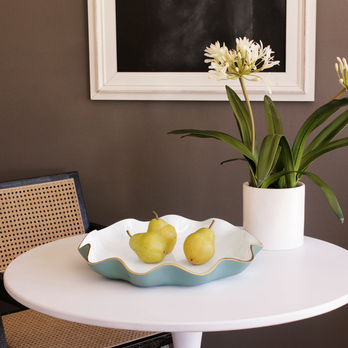 beatriz-ball-encanto-carola-large-round-platter-turquoise-and-white