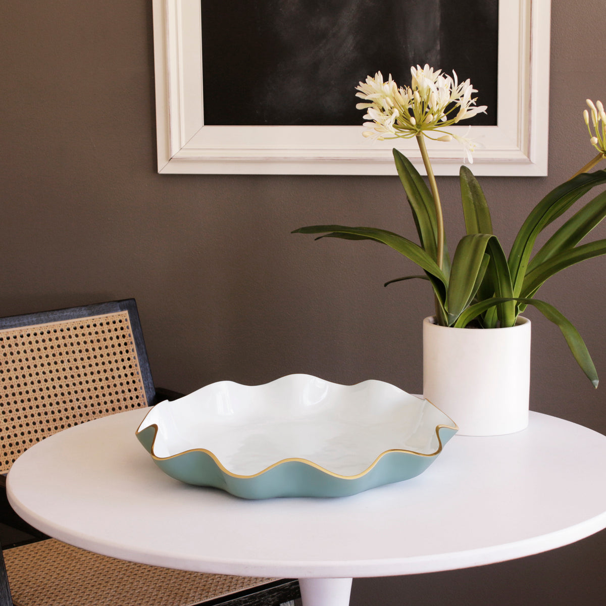 beatriz-ball-encanto-carola-large-round-platter-turquoise-and-white