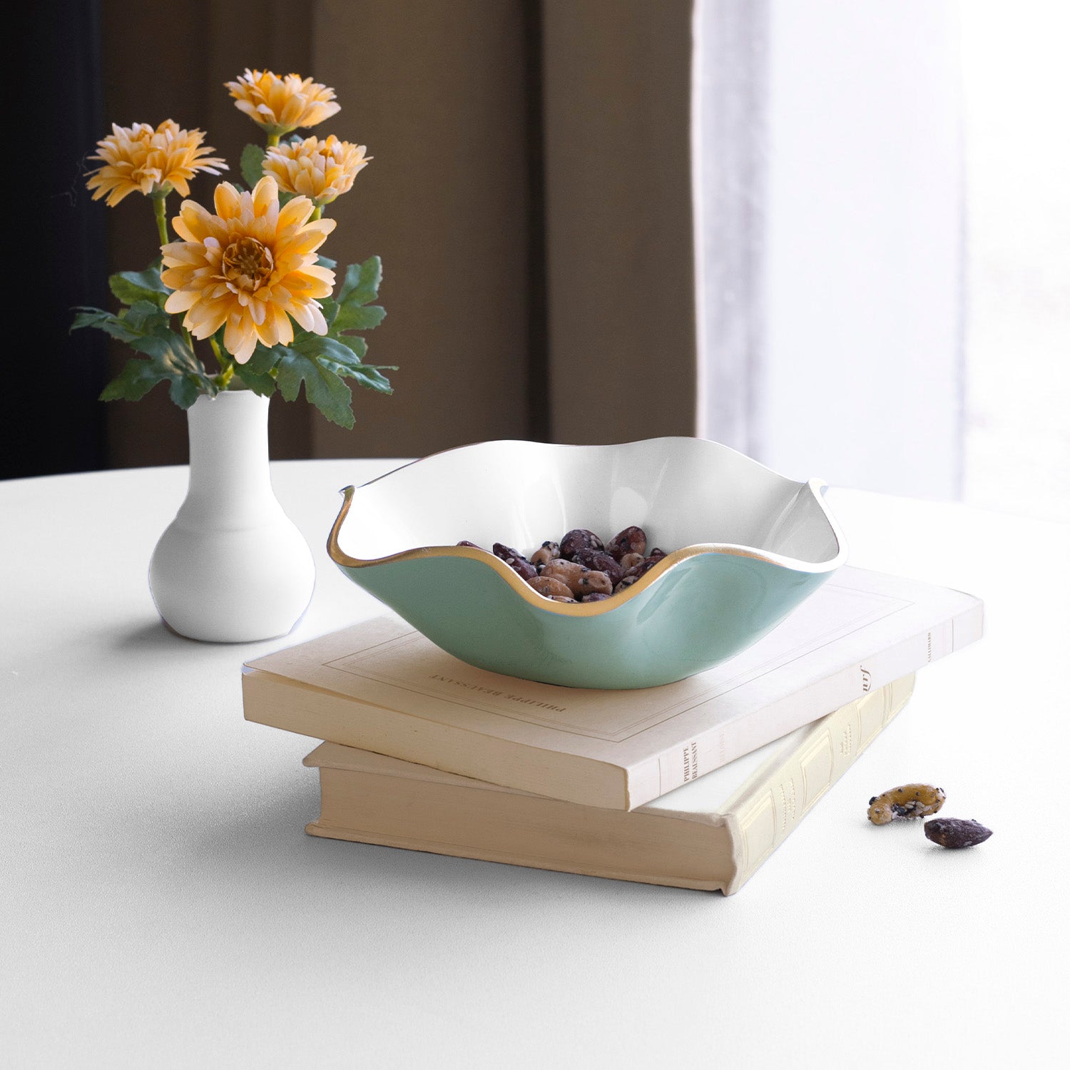 beatriz-ball-encanto-carola-small-round-bowl-turquoise-and-white