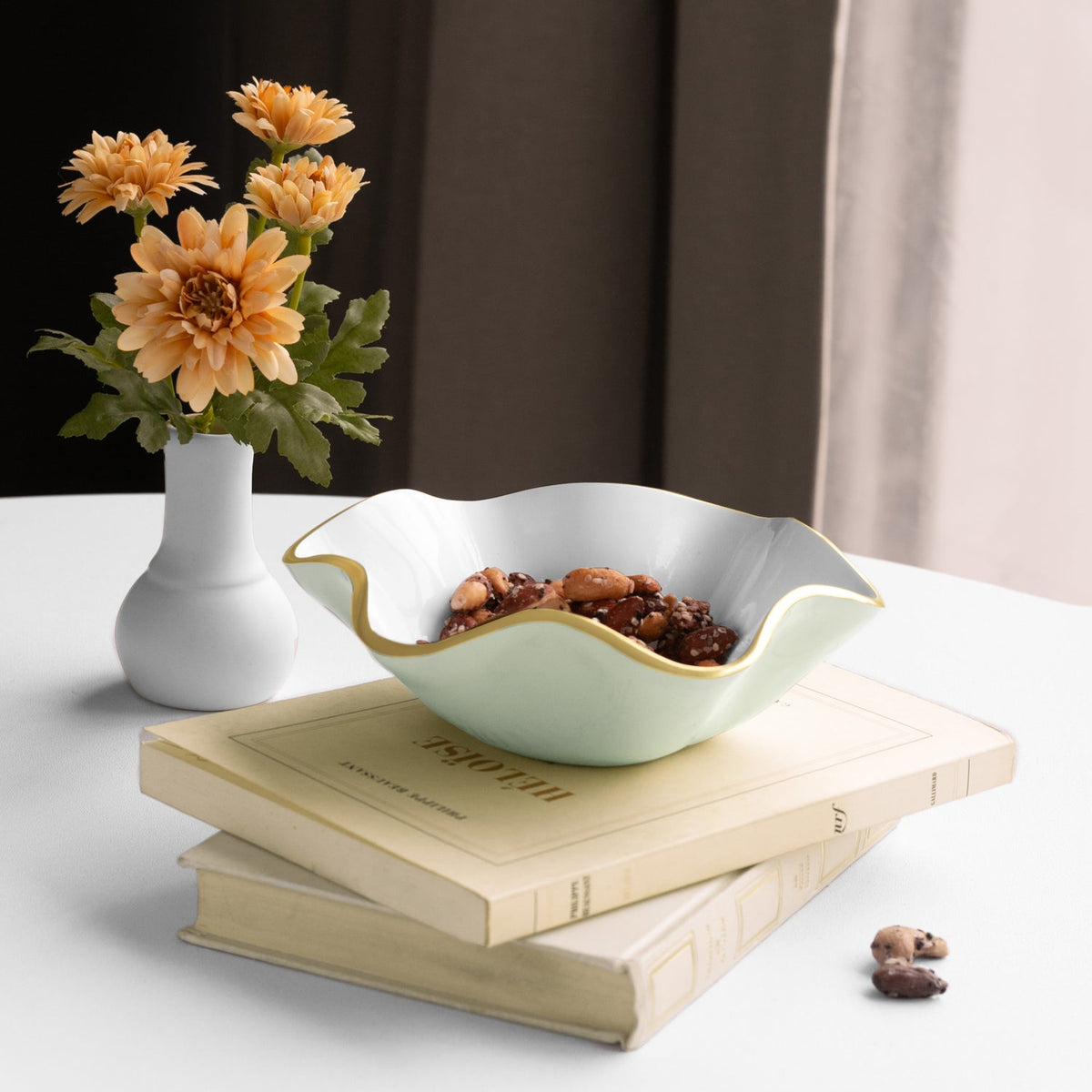 beatriz-ball-encanto-carola-small-round-bowl-pistachio-and-white