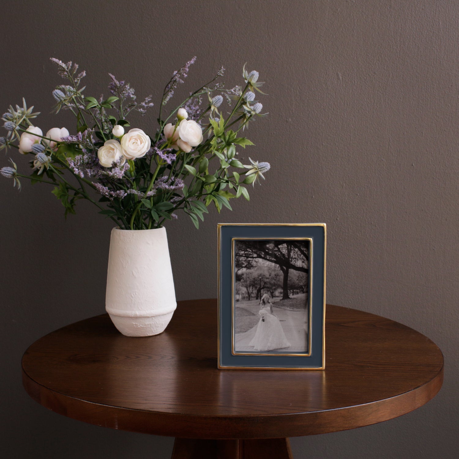 beatriz-ball-frame-encant-jason-4-x-6-midnight