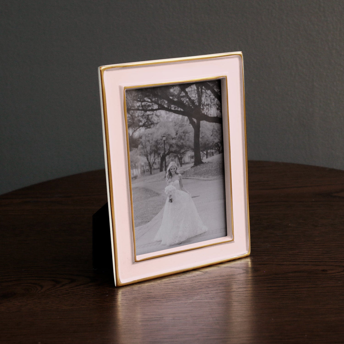 beatriz-ball-frame-encant-jason-4-x-6-camellia