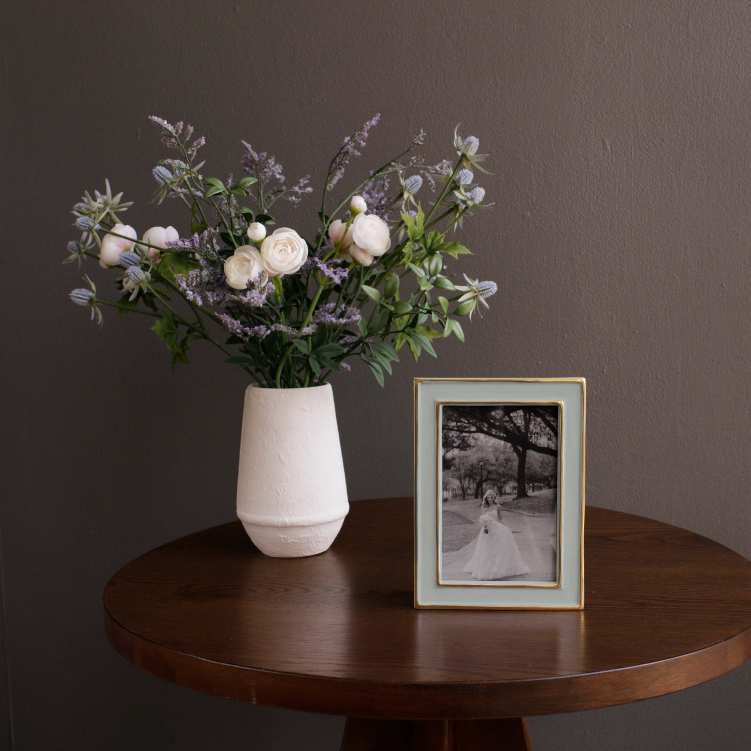 beatriz-ball-frame-encant-jason-4-x-6-slate