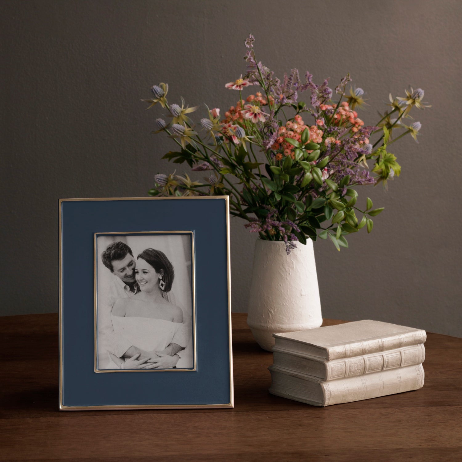 beatriz-ball-frame-encanto-jason-5-x-7-midnight