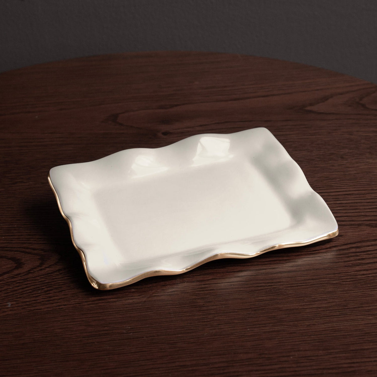 beatriz-ball-encanto-vento-small-rectangular-tray-cream