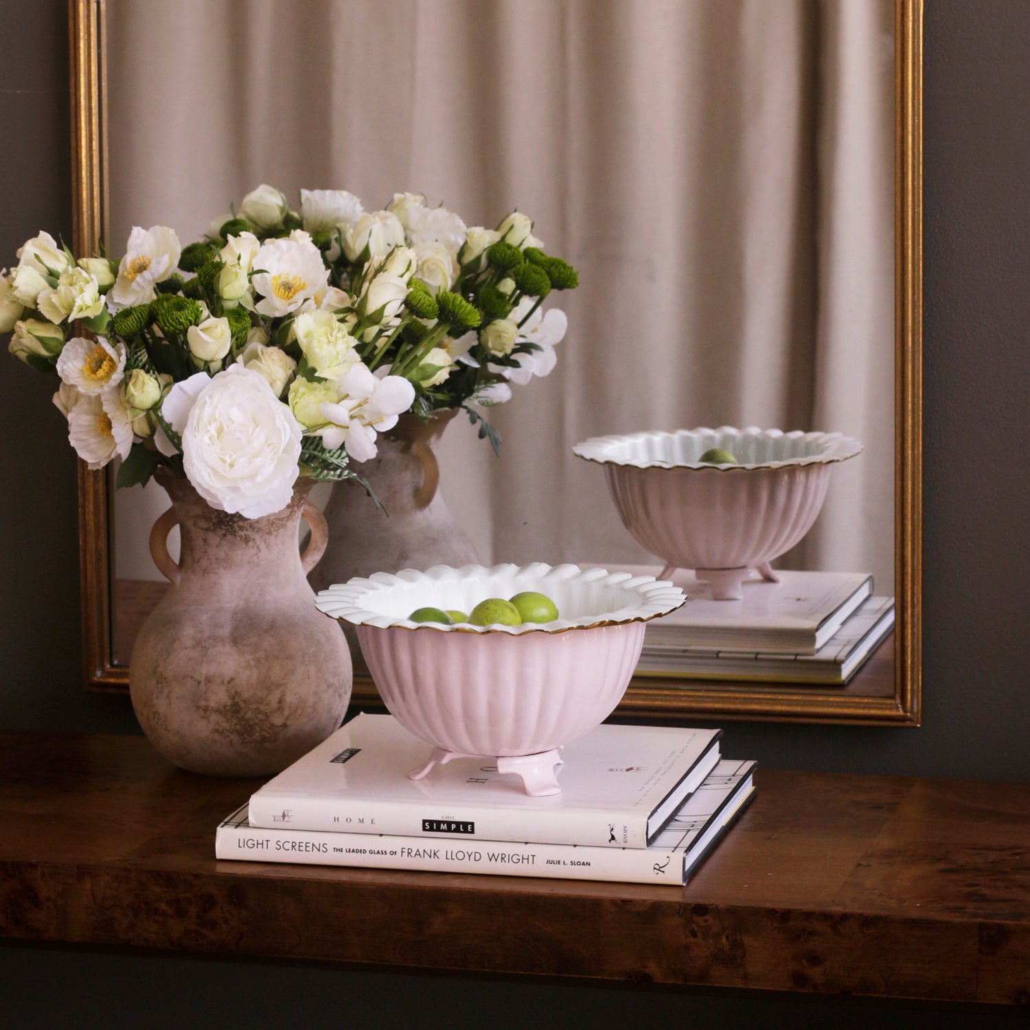 beatriz-ball-encanto-vienna-footed-medium-bowl-camellia-and-white