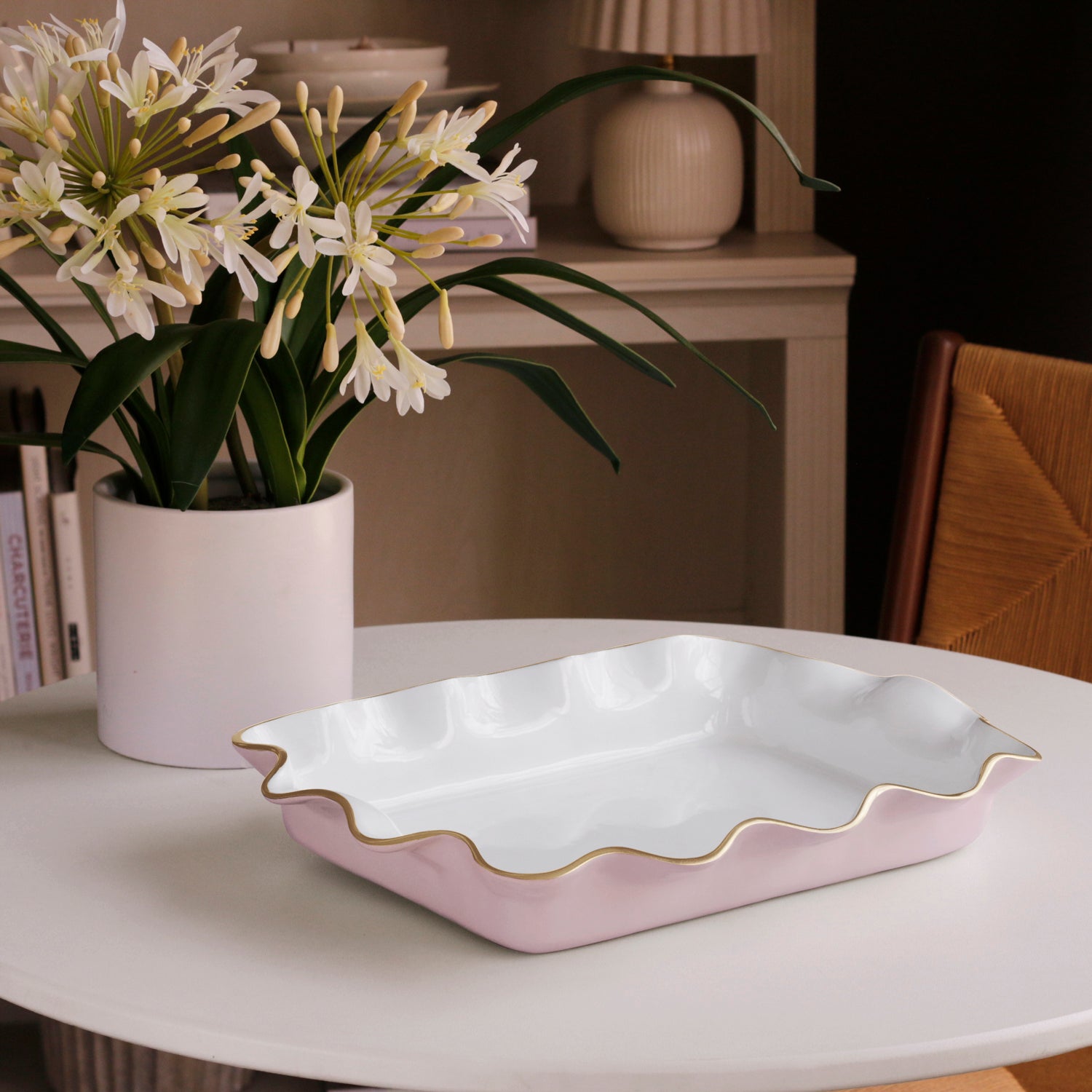 beatriz-ball-encanto-carola-rectangle-casserole-holder-camellia-and-white