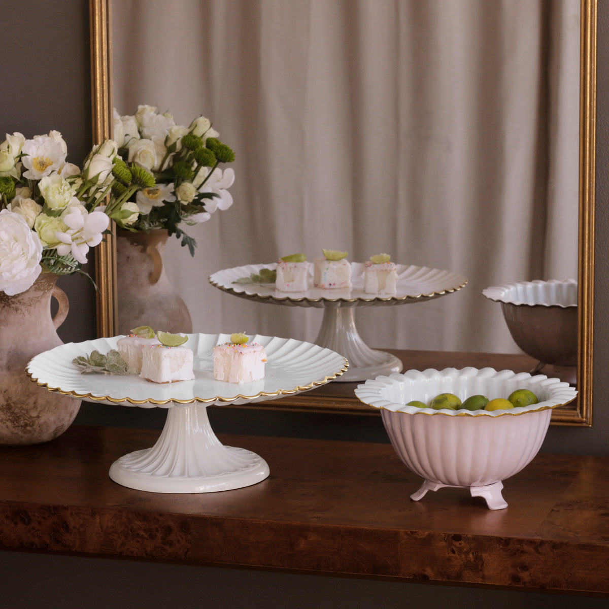 beatriz-ball-encanto-vienna-pedestal-cake-plate-cream-and-white