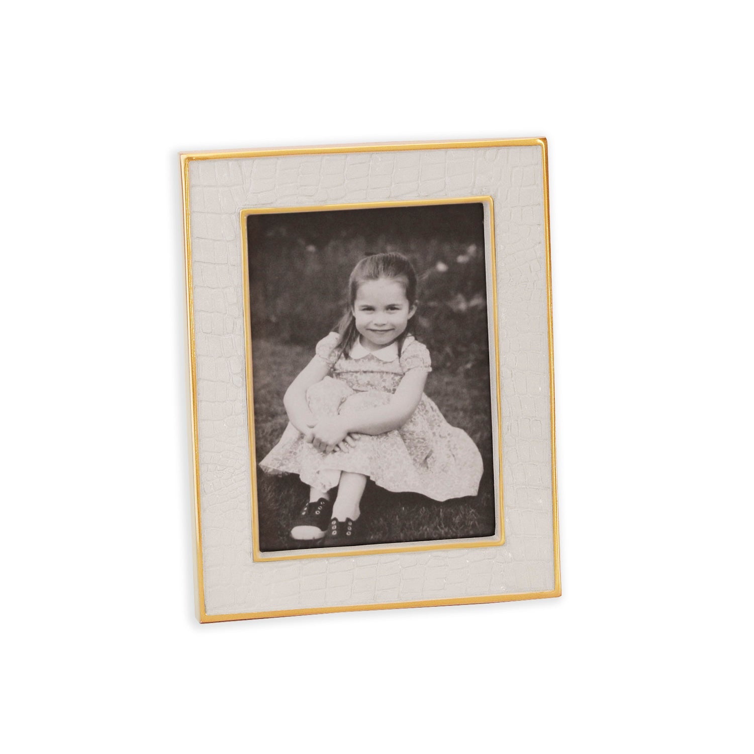 frame-encanto-croc-5-x-7-cream