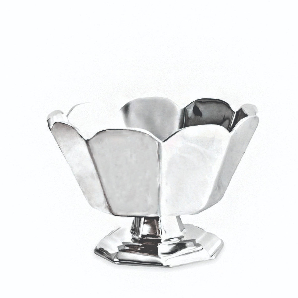 vintage-faceted-pedestal