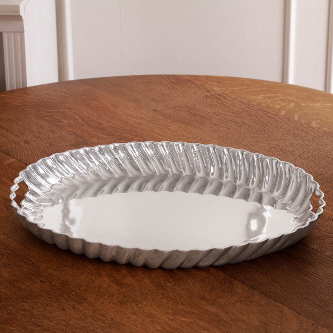vintage-swirl-oval-tray-with-handles