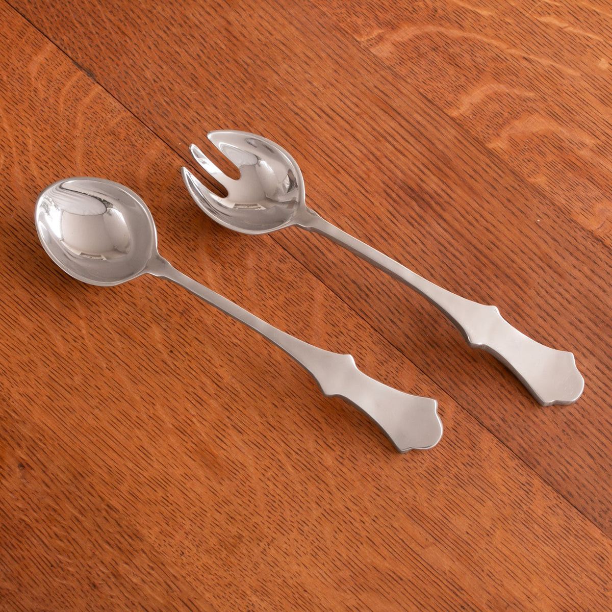 vintage-revere-large-salad-servers