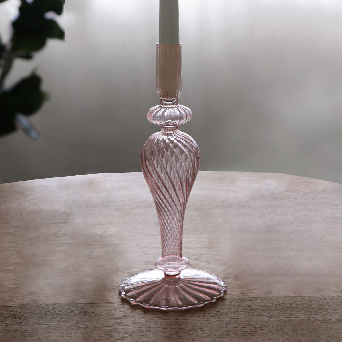 beatriz-ball-glass-cambridge-ava-10-candlestick-holder-set-of-2-light-pink