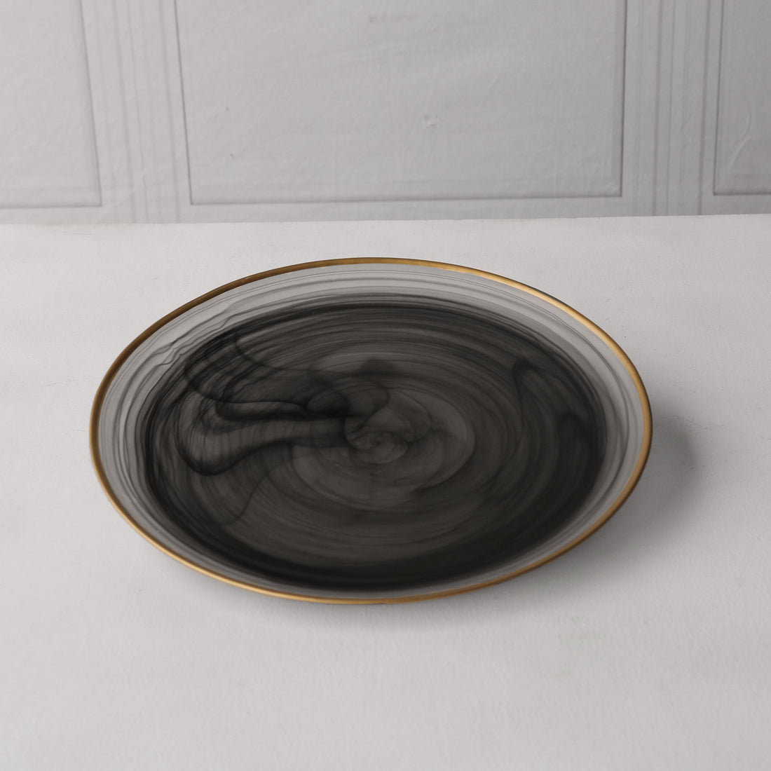 GLASS Frosted Black Alabaster Charger Plate with Gold Rim (Black and Gold)