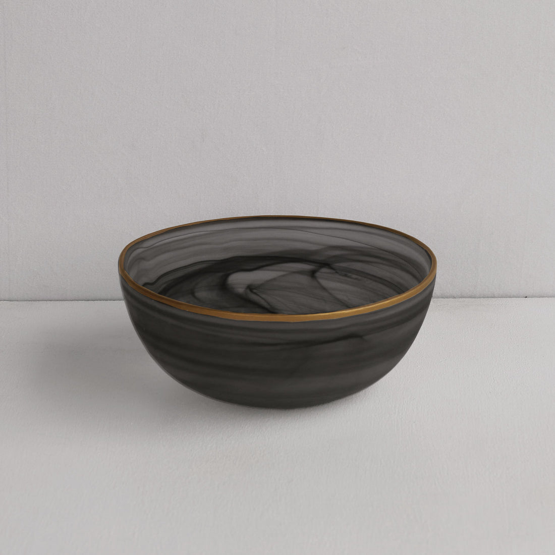 GLASS Frosted Black Alabaster Medium Bowl with Gold Rim (Black and Gold)