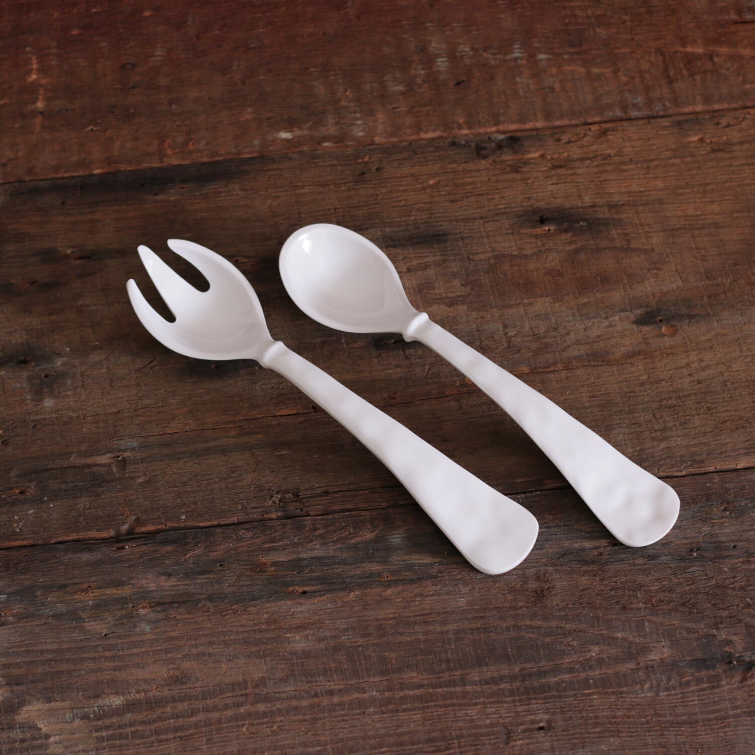 beatriz-ball-vida-havana-salad-servers-lg-white-seconds-non-refundable