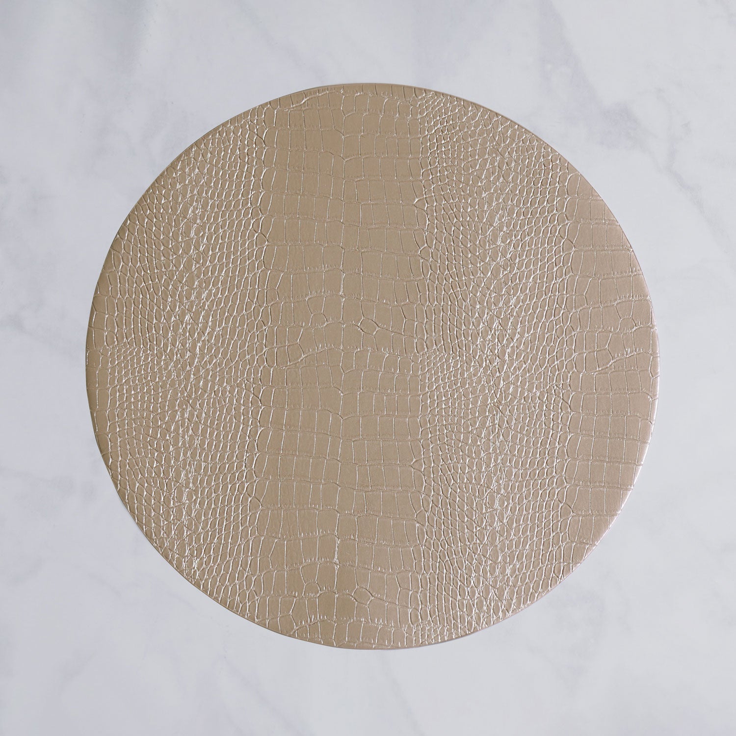 beatriz-ball-vida-croc-reversible-16-round-placemats-set-of-4-silver-and-gold