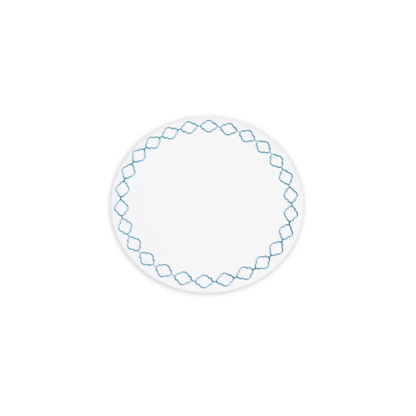 VIDA Round Embroidered Quatrefoil 15.5&quot; Round Placemats Set of 4 (Blue)