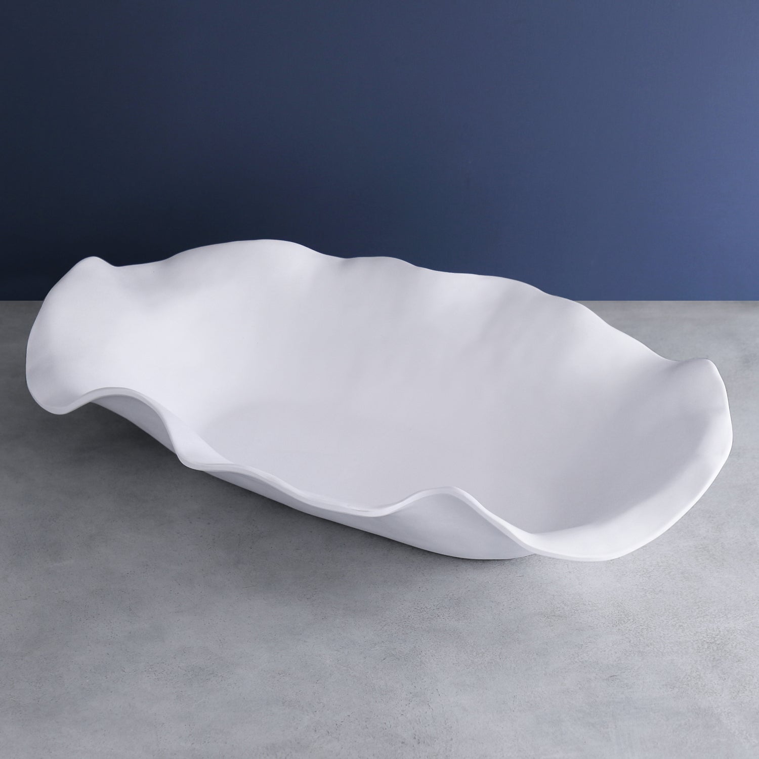 beatriz-ball-vida-nube-extra-large-oval-centerpiece-white