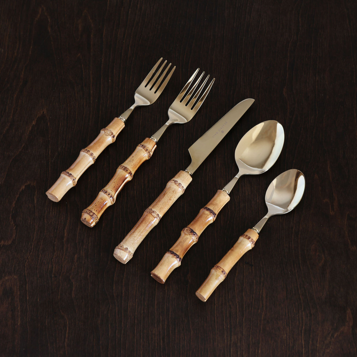 beatriz-ball-vida-bamboo-flatware-set-of-5-gold-and-natural
