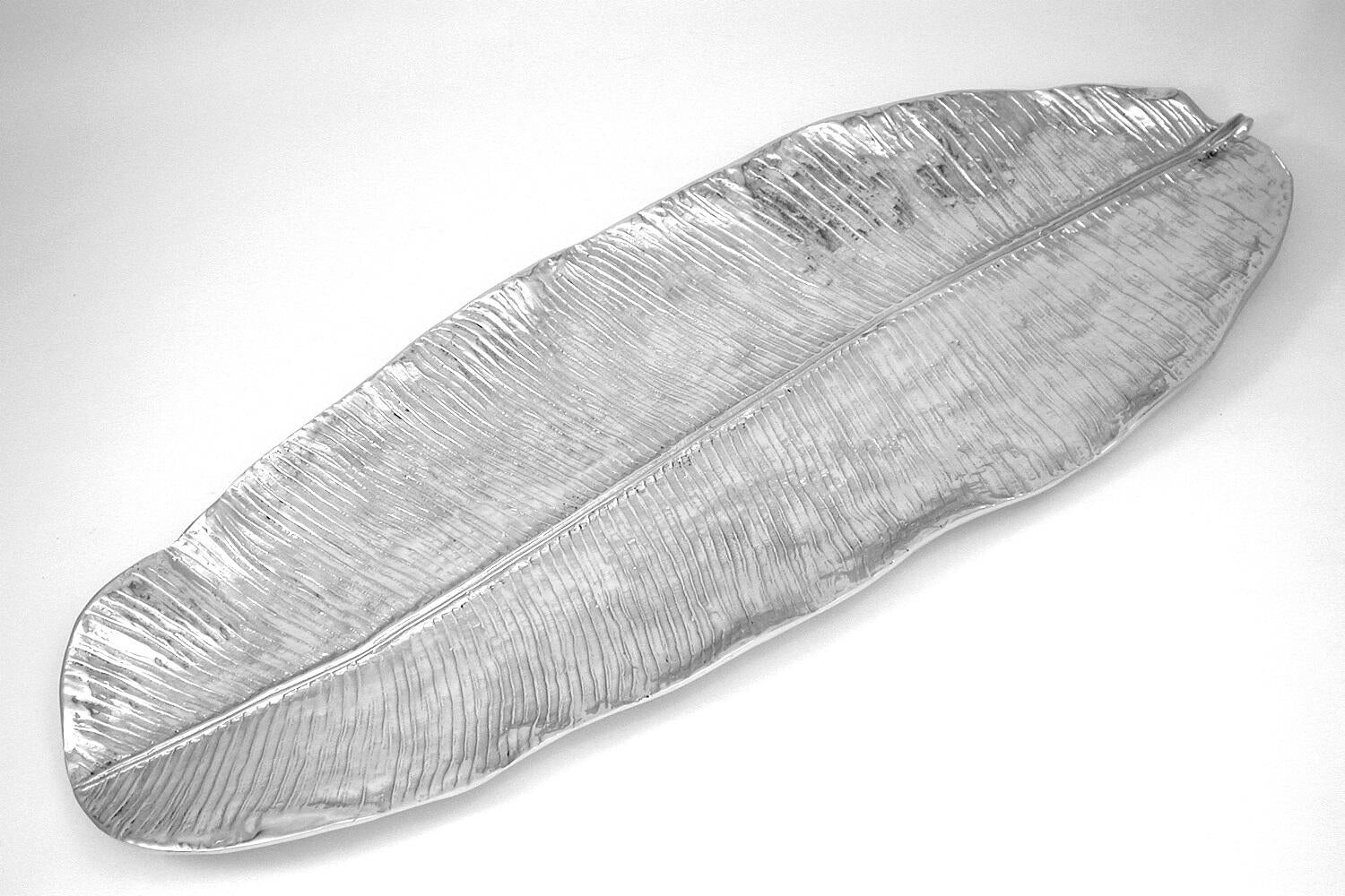 beatriz-ball-garden-banana-leaf-extra-extra-large-platter