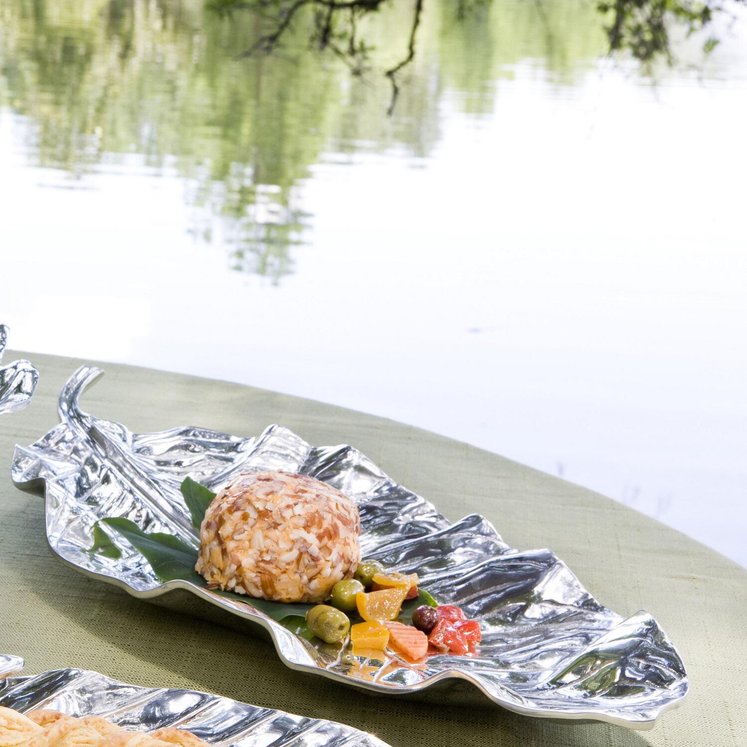 GARDEN Zebra Leaf Large Platter