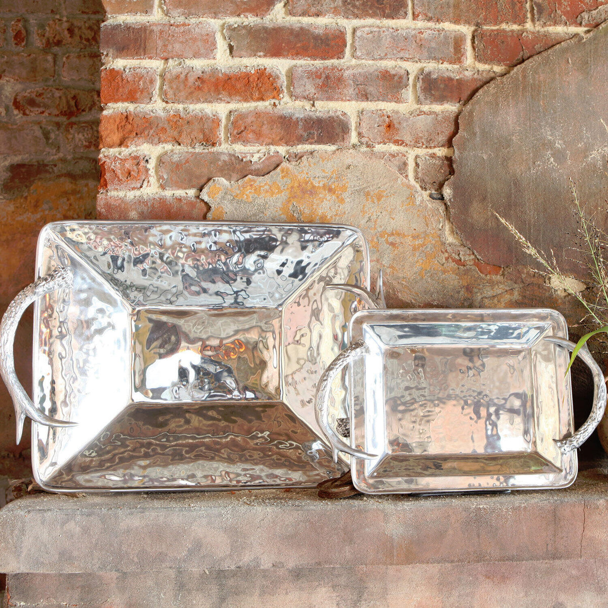 beatriz-ball-western-antler-medium-rectangular-tray