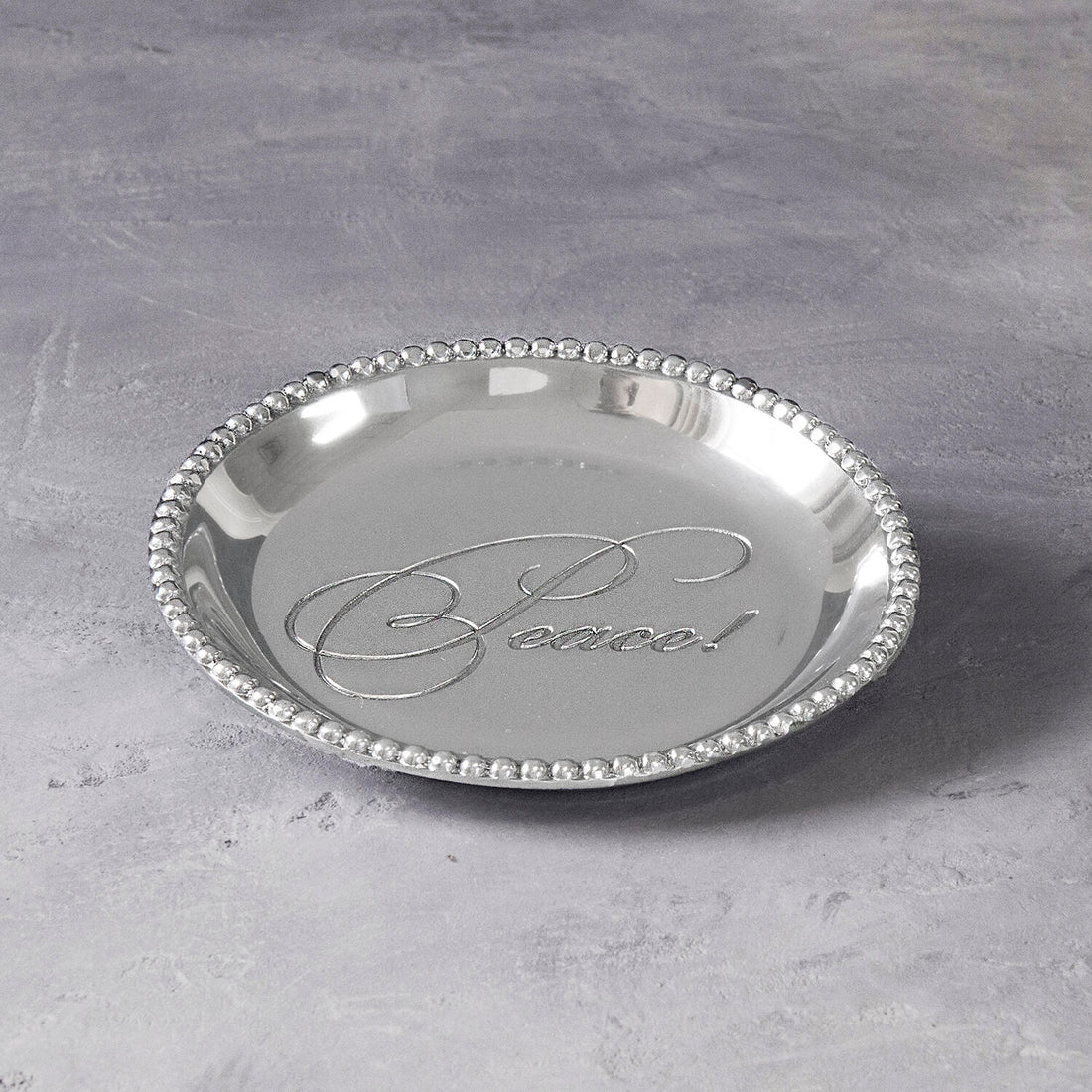GIFTABLES Organic Pearl Round Engraved Tray - Peace!