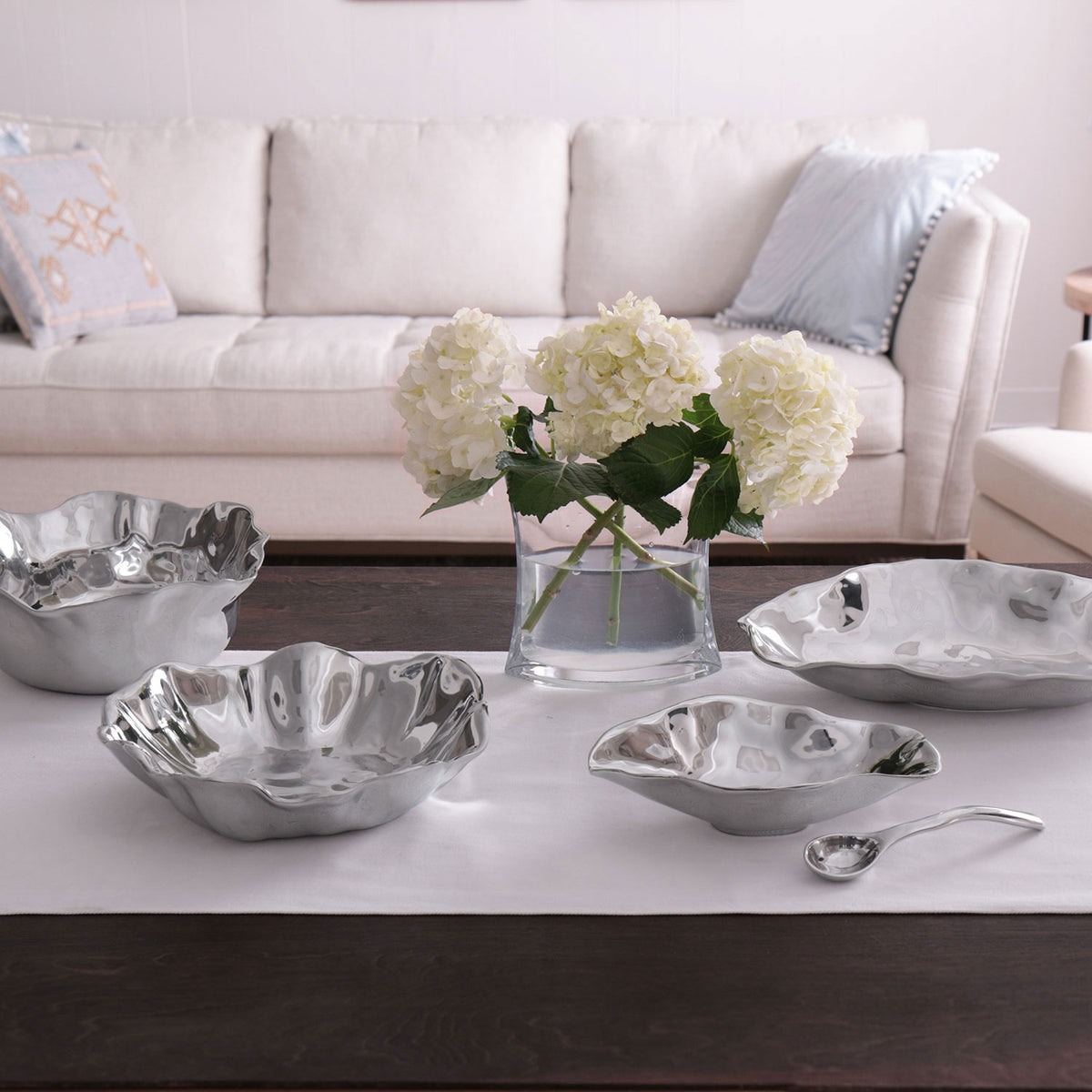 beatriz-ball-vento-claire-medium-bowl-with-spoon