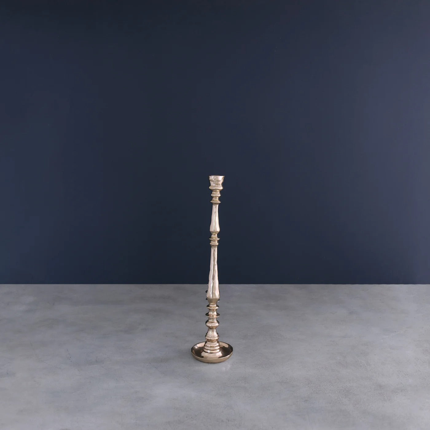 beatriz-ball-sierra-modern-crosby-medium-candlestick-holder-gold