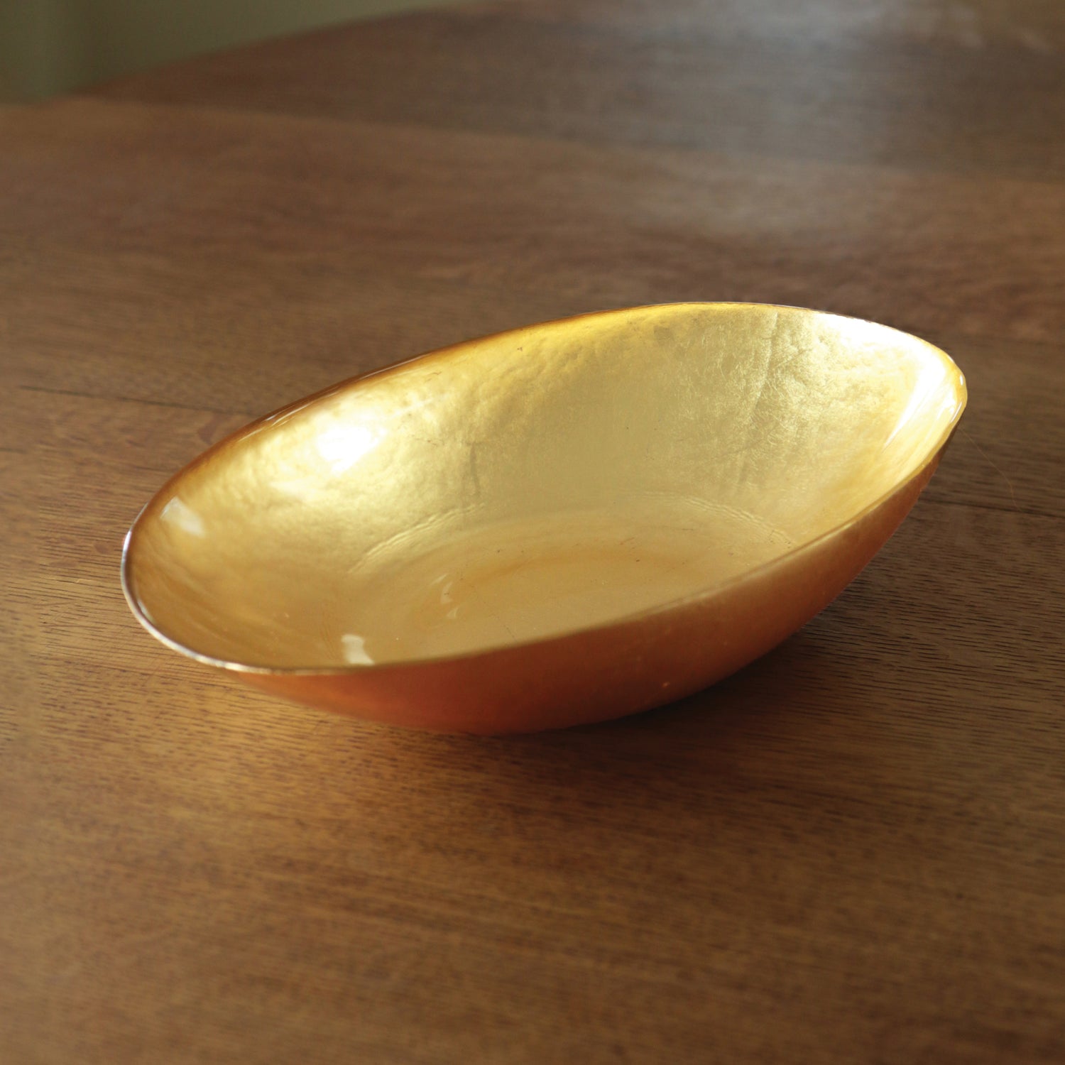 beatriz-ball-glass-new-orleans-medium-oval-foil-leafing-bowl-gold