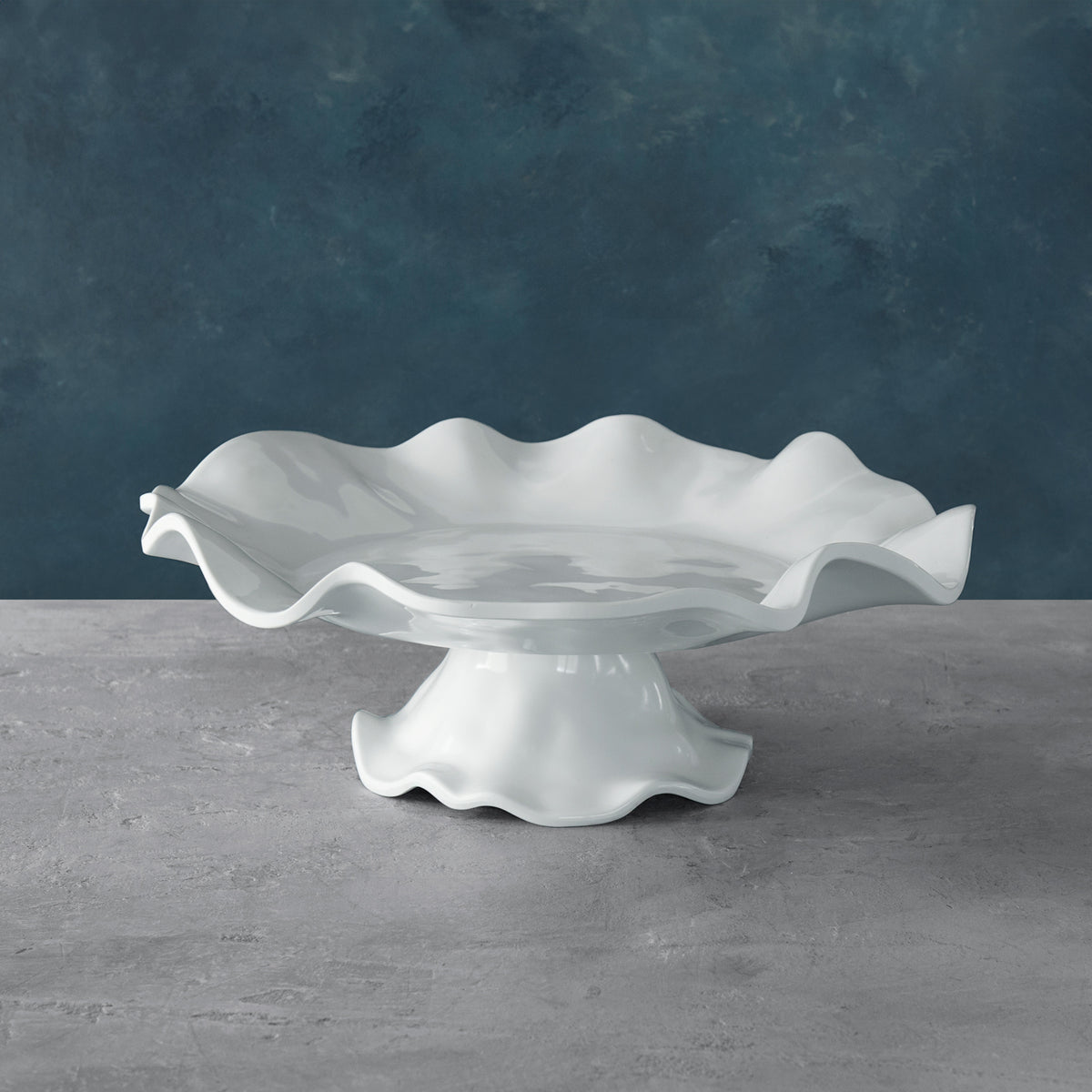 beatriz-ball-vida-havana-pedestal-cake-plate-white