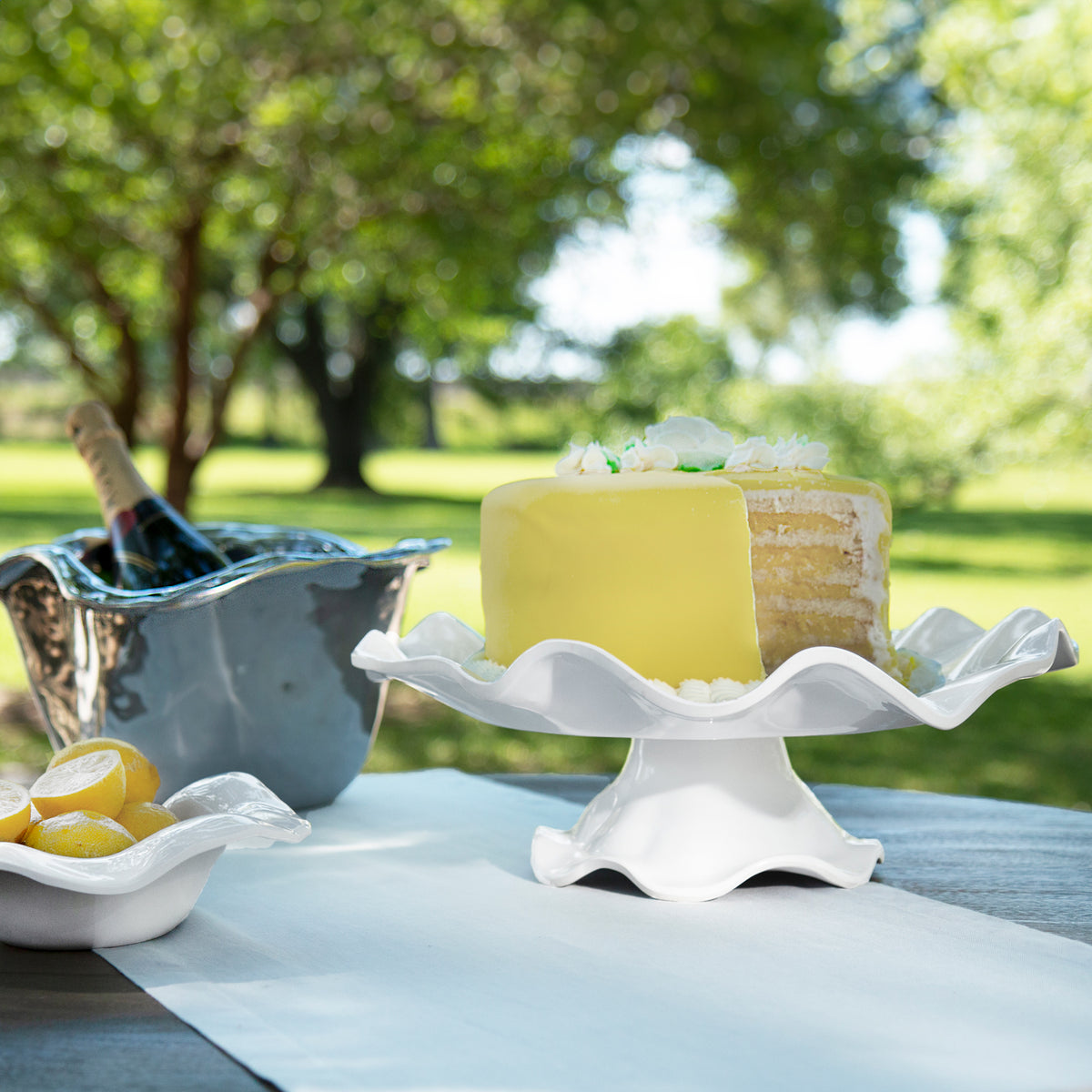 beatriz-ball-vida-havana-pedestal-cake-plate-white