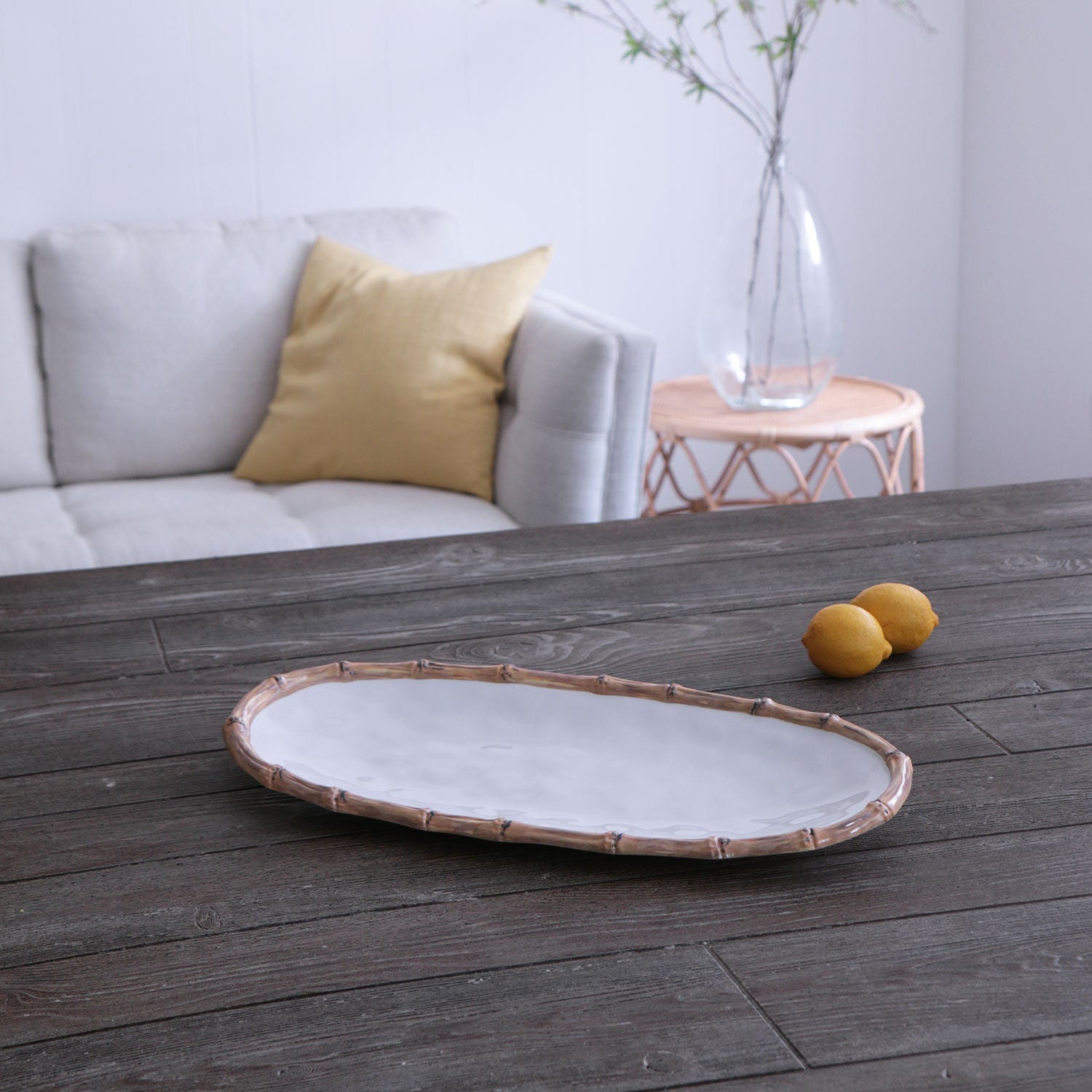 beatriz-ball-vida-bamboo-medium-oval-platter-white-and-natural