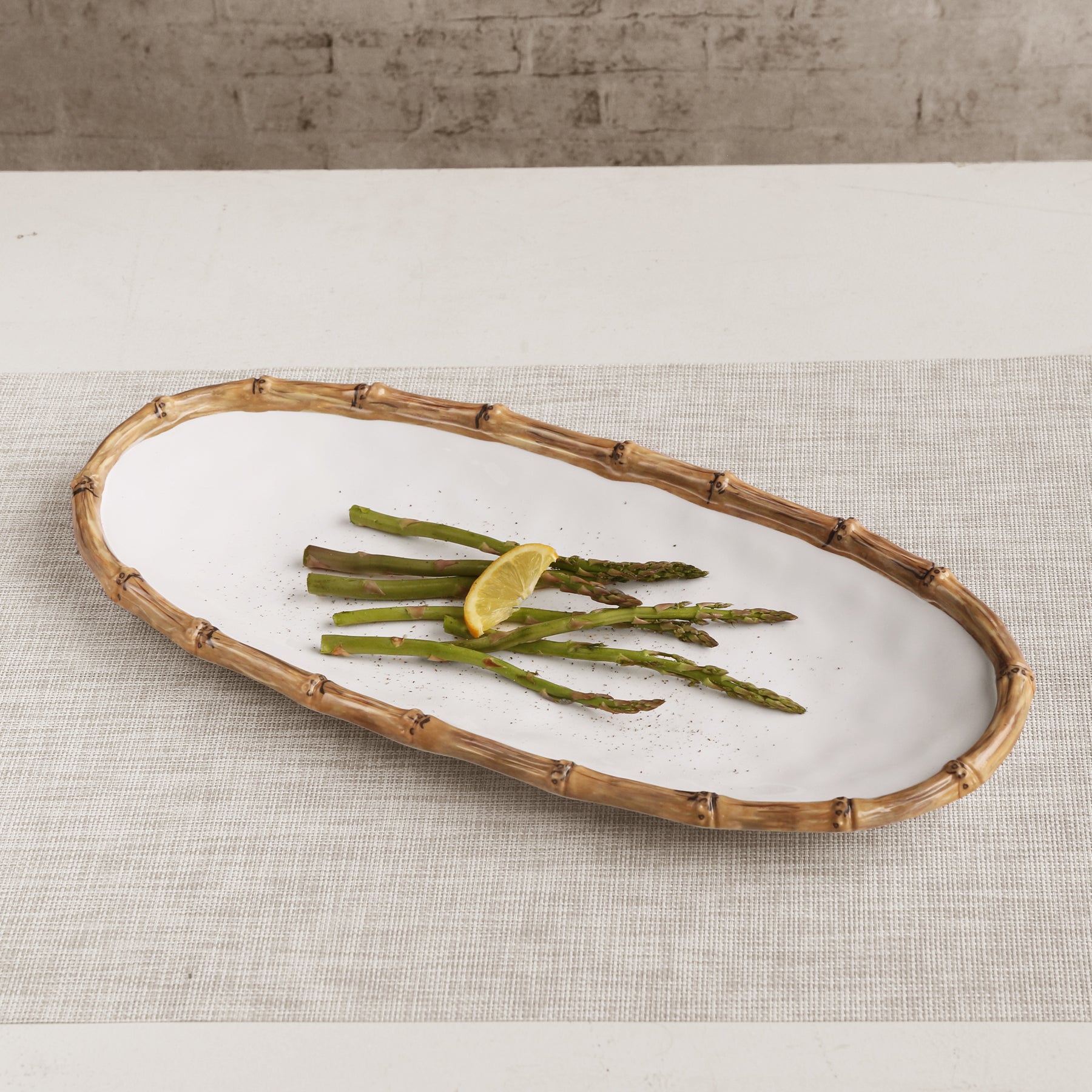 VIDA Bamboo Medium Oval Platter (White and Natural)